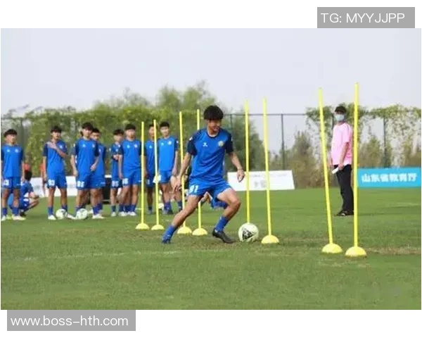 大学体育足球考试的重要性与备考策略分析探讨